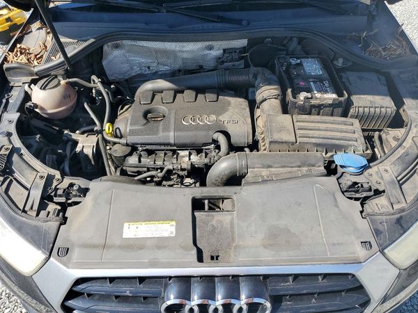 2016 AUDI Q5 quattro Premium Plus