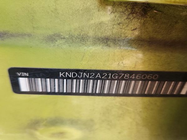 2016 KIA SOUL