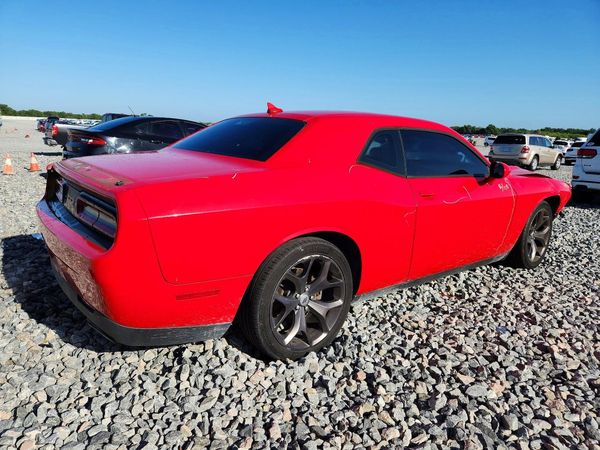 2018 DODGE CHALLENGER SXT