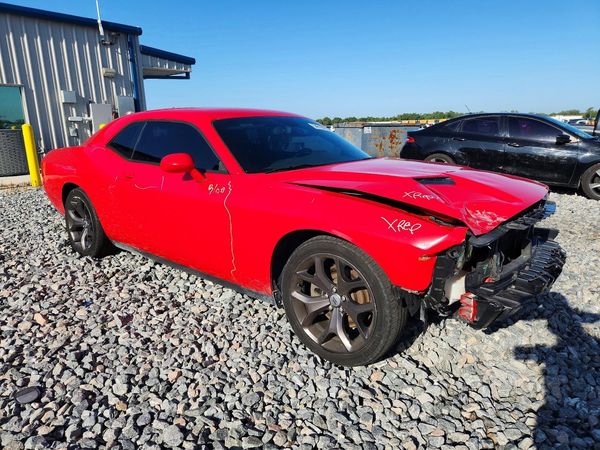 2018 DODGE CHALLENGER SXT