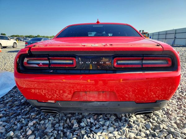 2018 DODGE CHALLENGER SXT