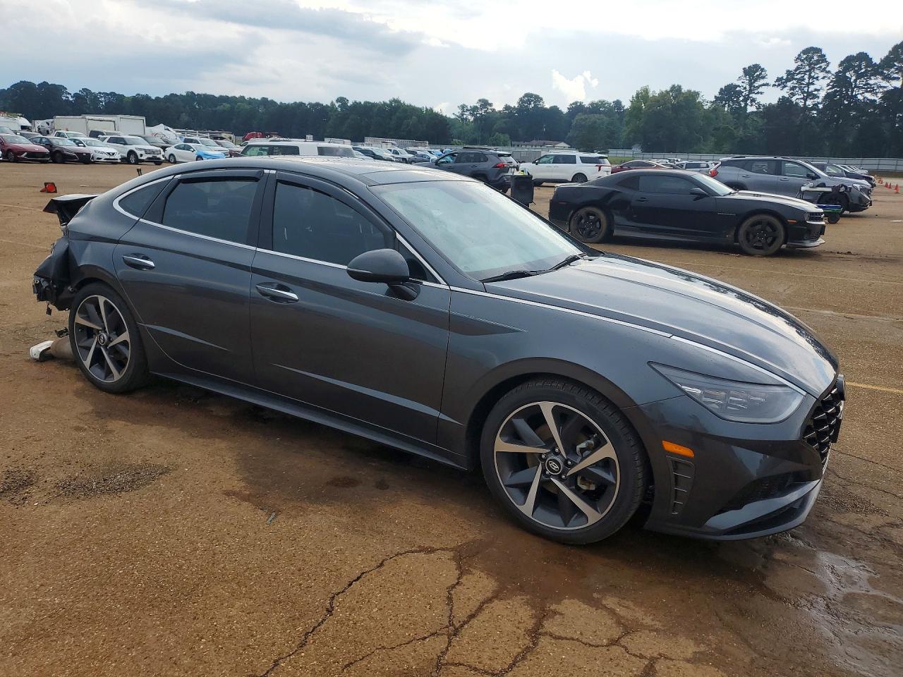 2023 HYUNDAI SONATA SEL Plus