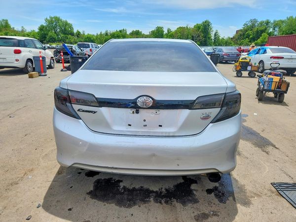 2012 TOYOTA CAMRY