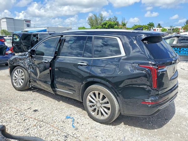 2021 CADILLAC XT6 Premium Luxury