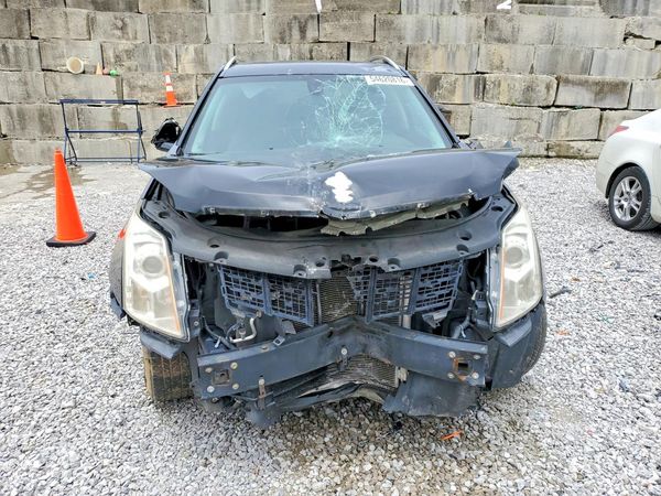 2013 CADILLAC SRX Luxury