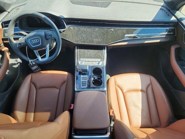 2025 AUDI Q7 quattro Premium Plus