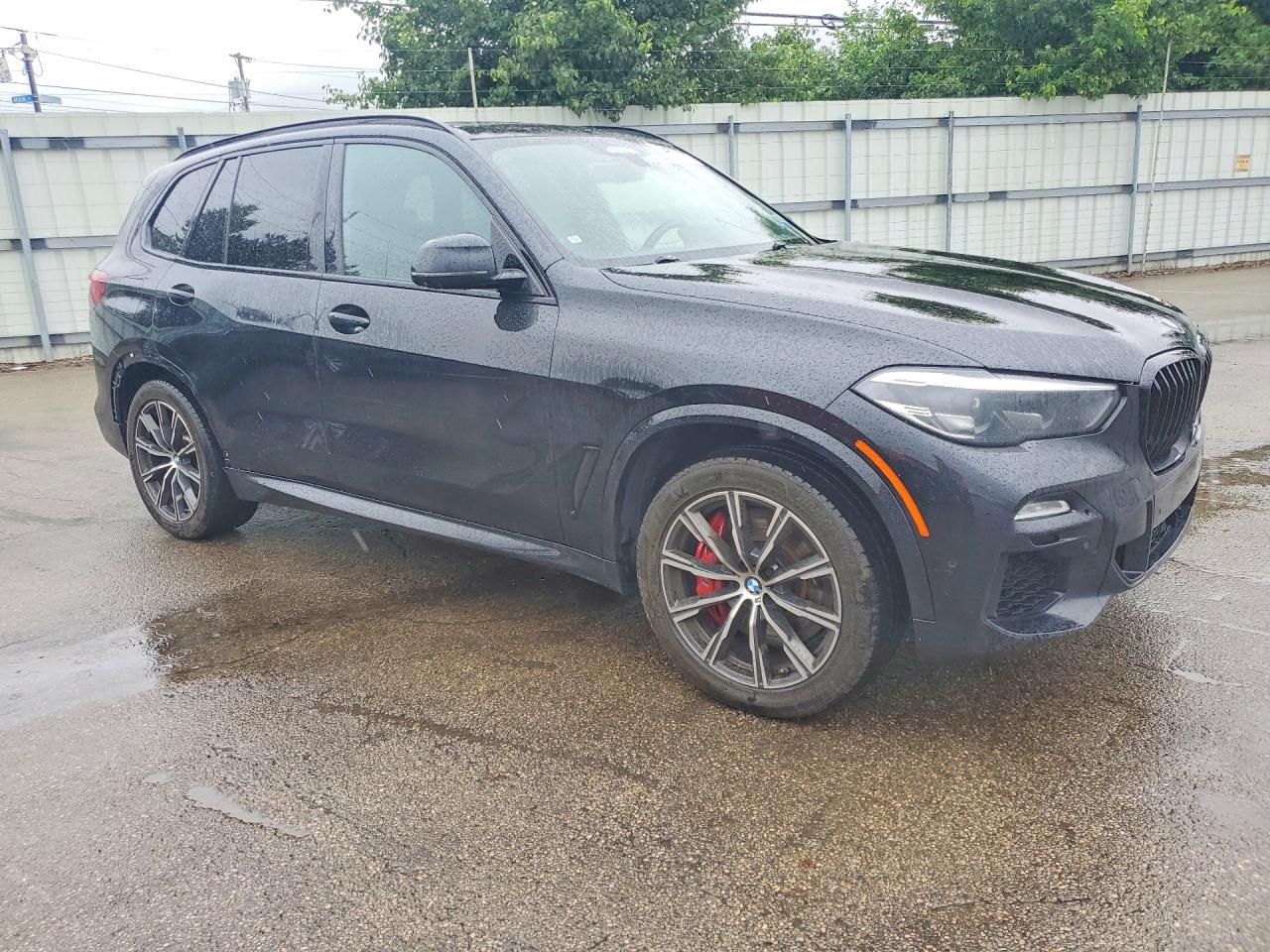 2021 BMW X5 M50i