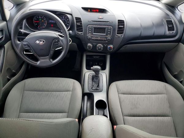 2015 KIA FORTE GL(Middle-low grade)
