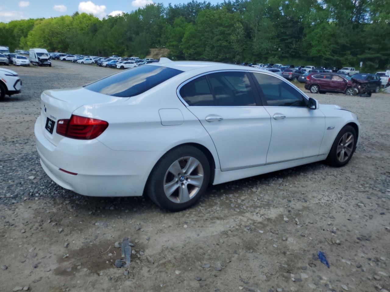 2013 BMW 528