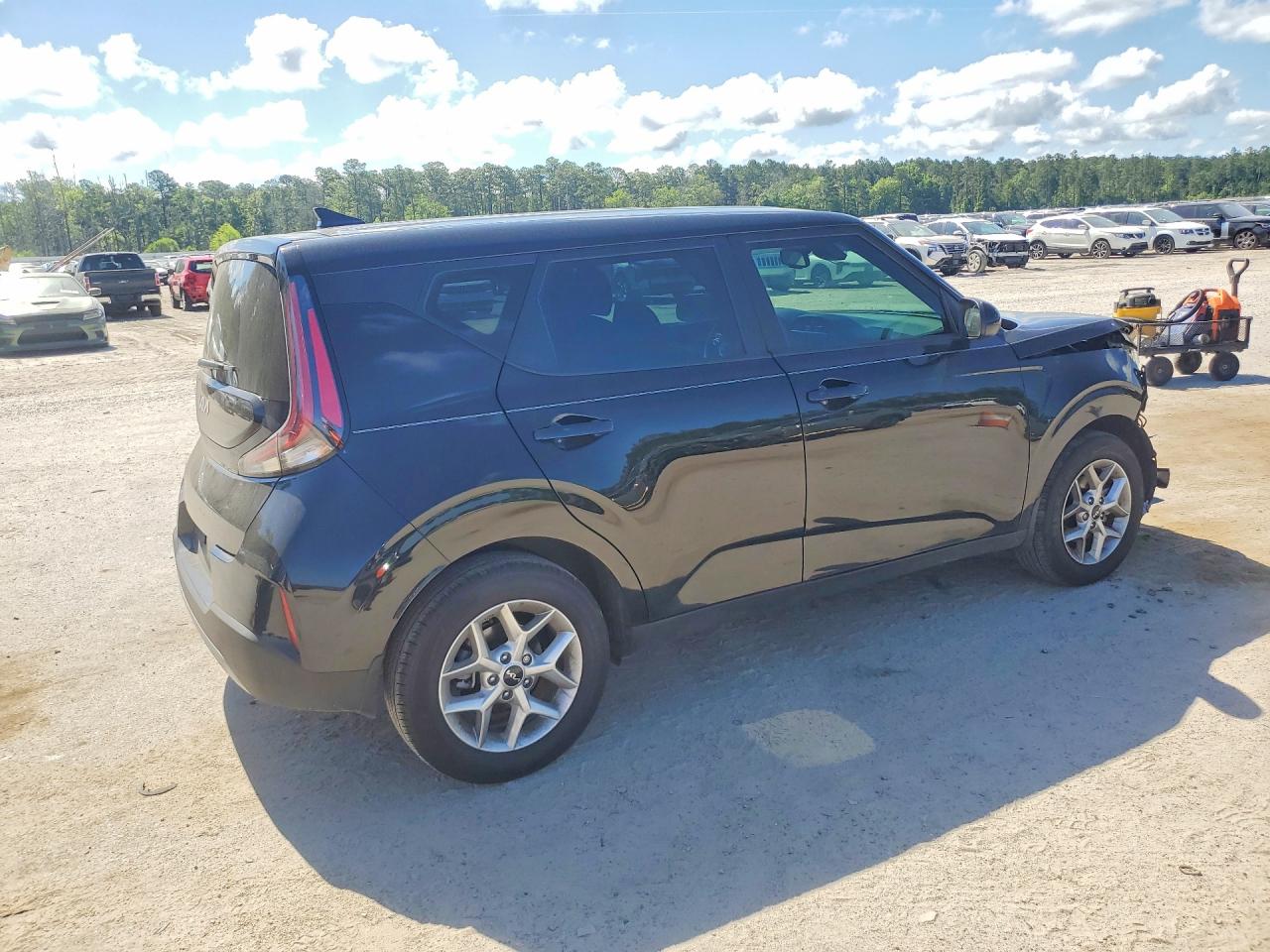 2025 KIA SOUL LX, S