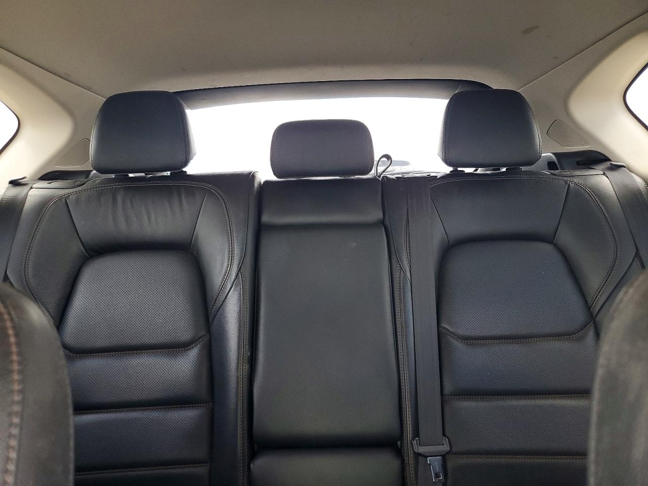 2023 MAZDA CX-5 Premium Plus Package