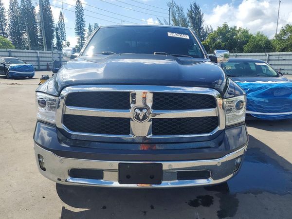 2018 RAM 1500 Laramie