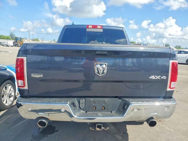 2018 RAM 1500 Laramie