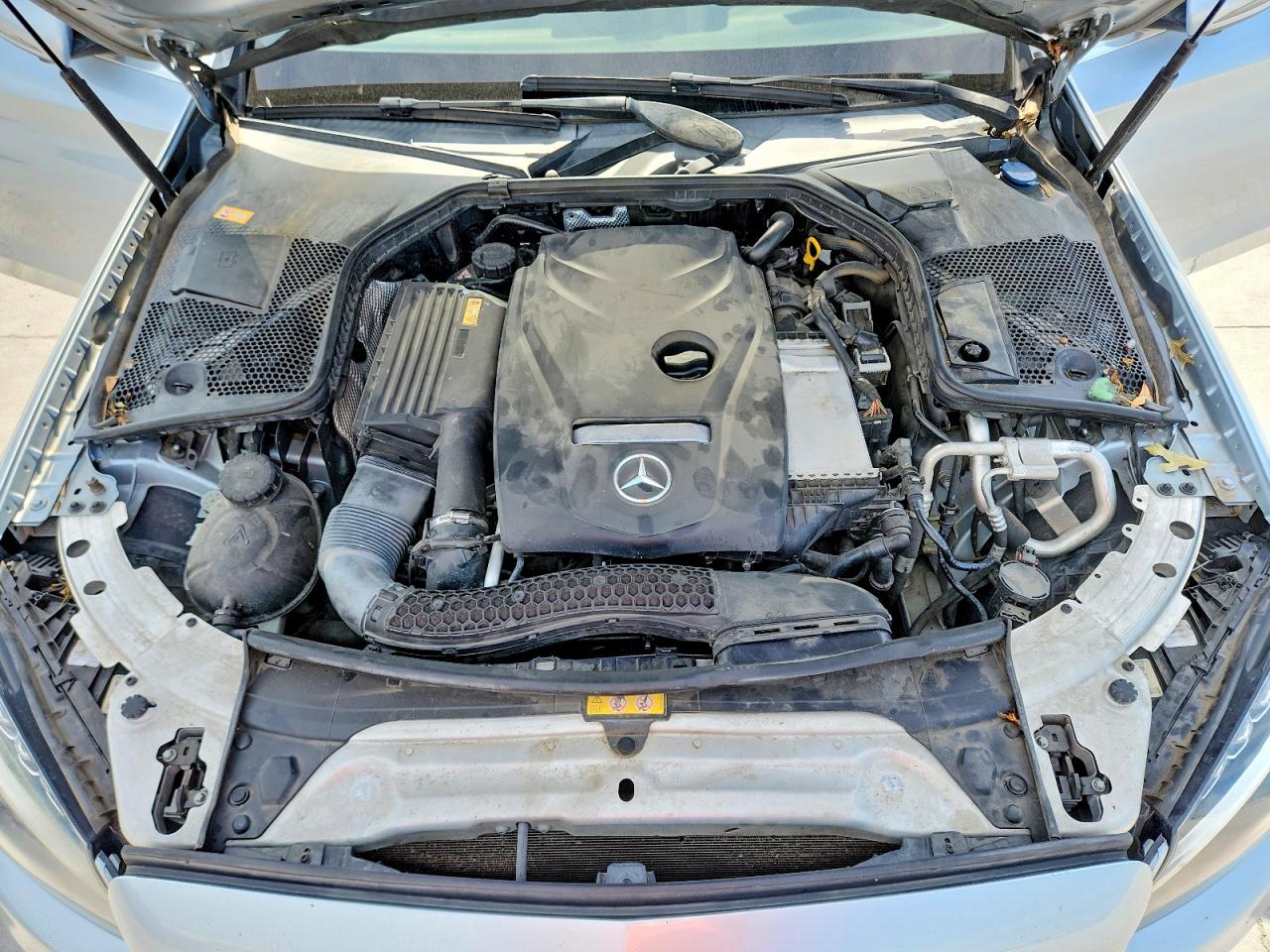 2016 MERCEDES-BENZ C C300