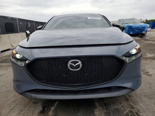 2022 MAZDA 3 Preferred Package