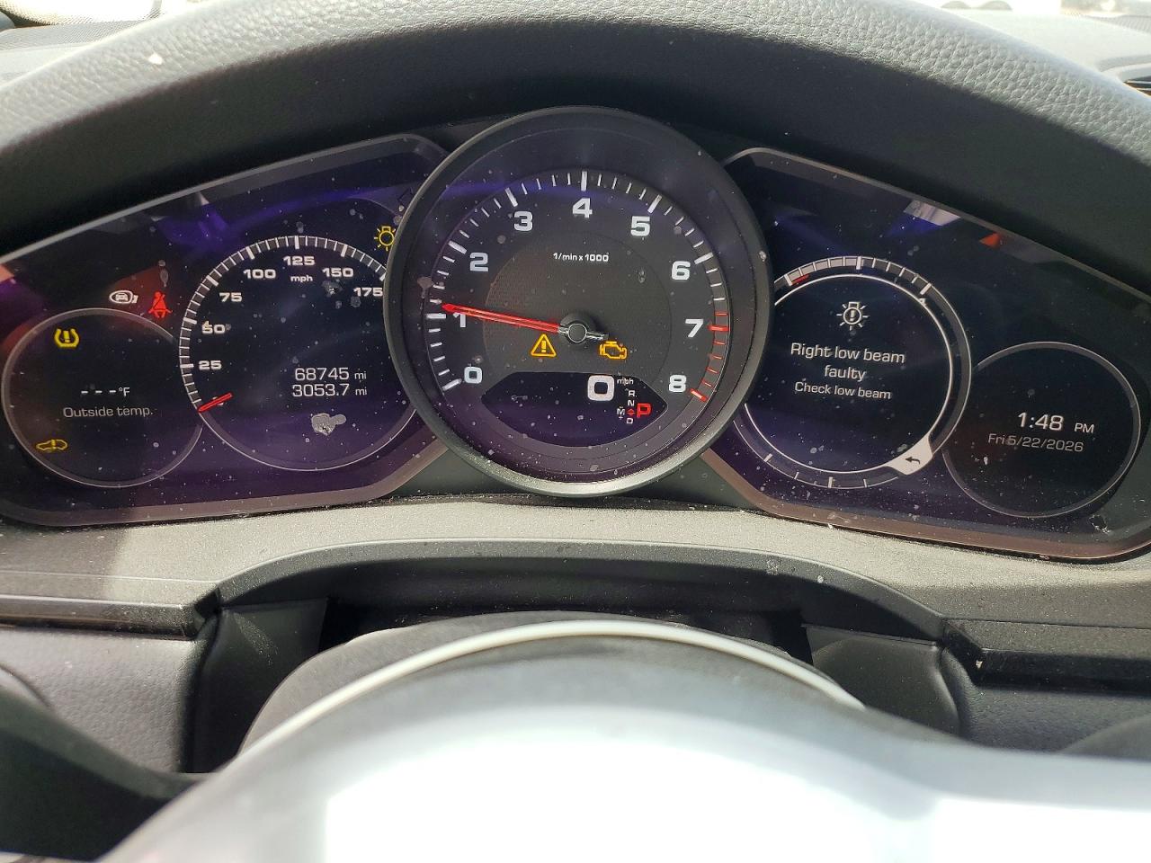 2020 PORSCHE CAYENNE