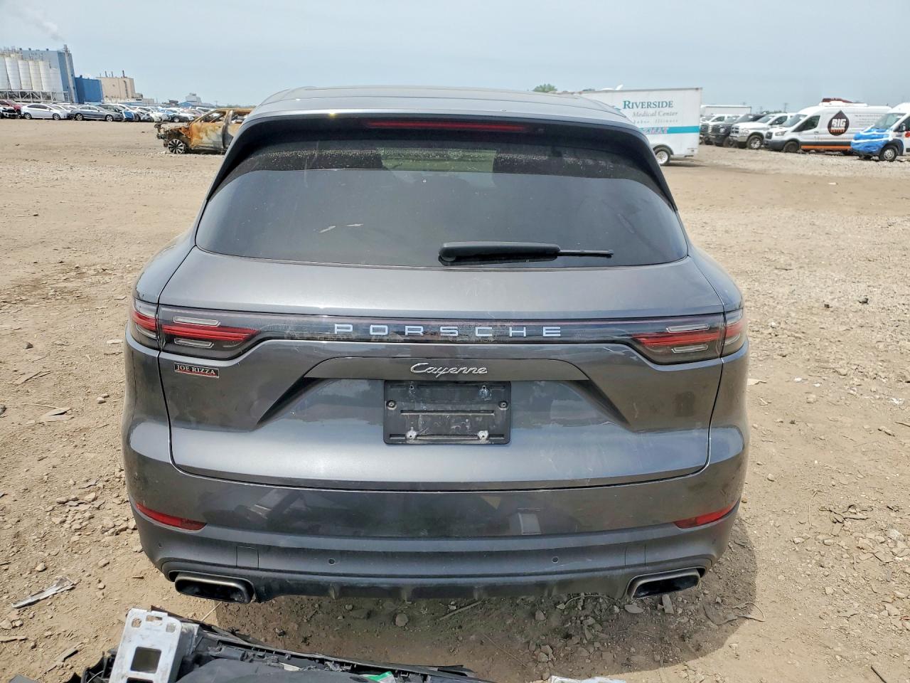 2020 PORSCHE CAYENNE
