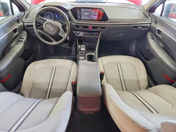 2021 HYUNDAI SONATA SE