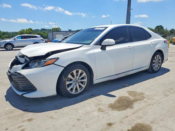 2020 TOYOTA CAMRY