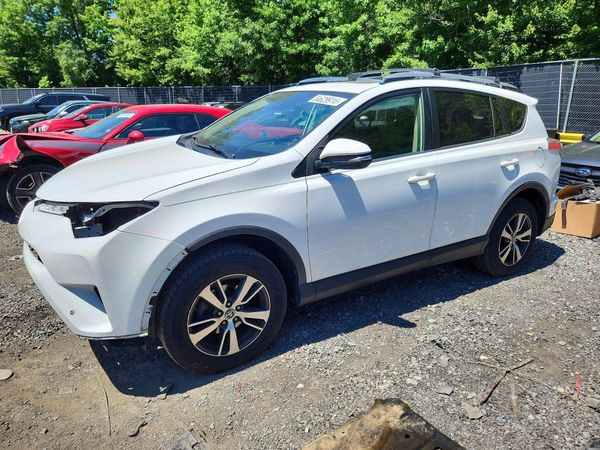 2018 TOYOTA RAV4