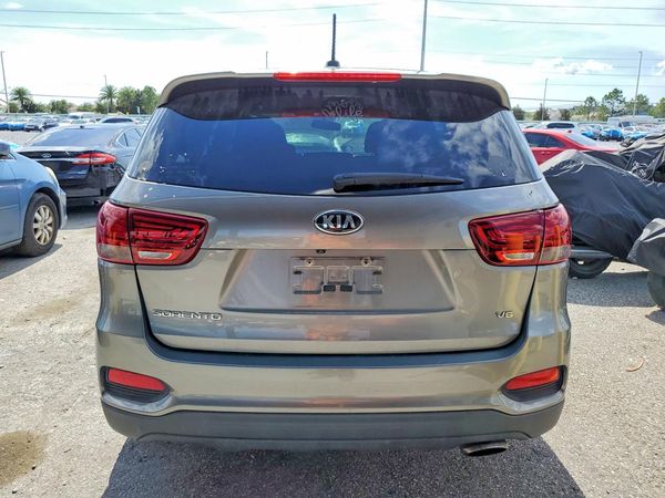2019 KIA SORENTO L, LX, S