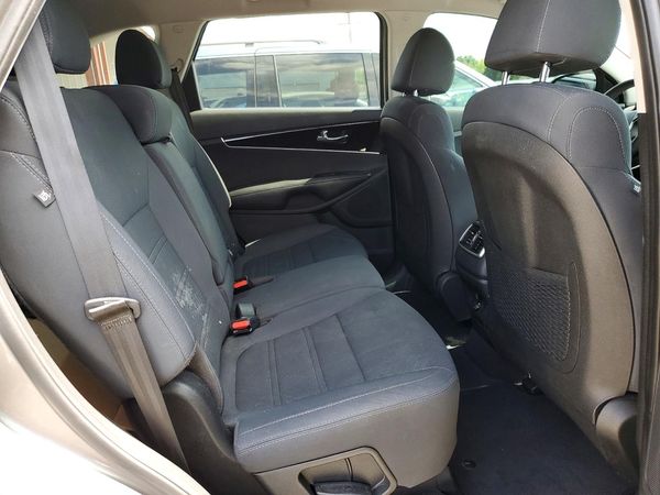 2019 KIA SORENTO L, LX, S