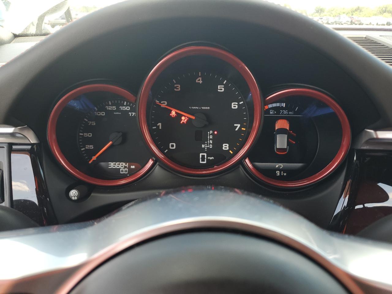 2021 PORSCHE MACAN Base
