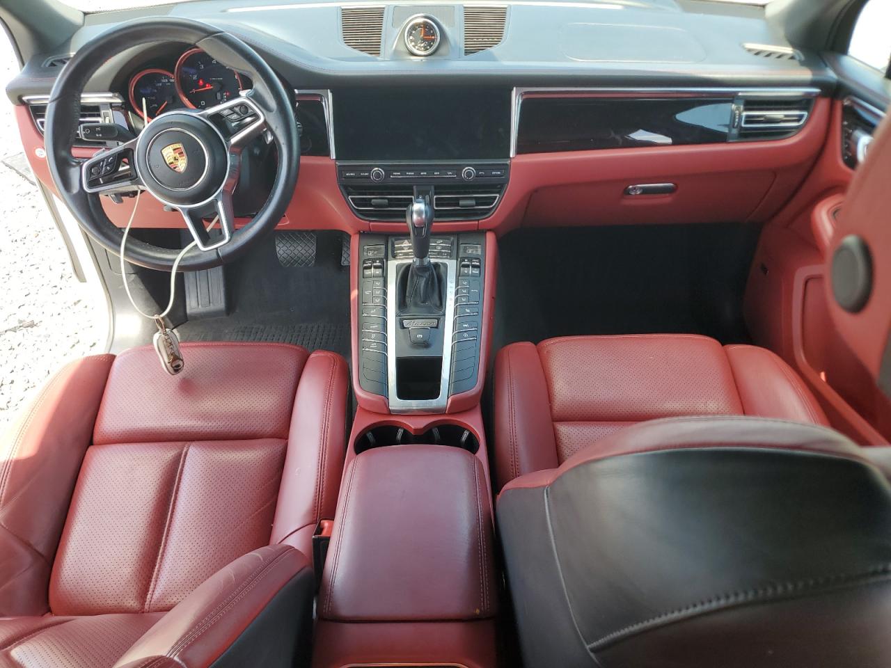 2021 PORSCHE MACAN Base