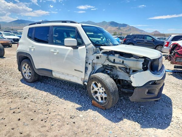 2017 JEEP RENEGADE LATITUDE 4X4