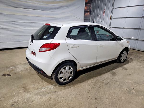 2014 MAZDA MAZDA2 Sport/GX