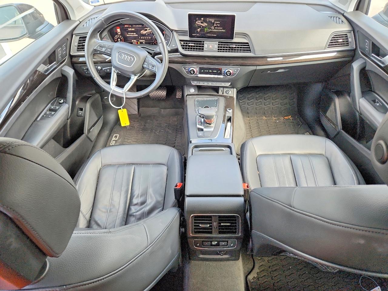 2019 AUDI Q5 quattro Prestige