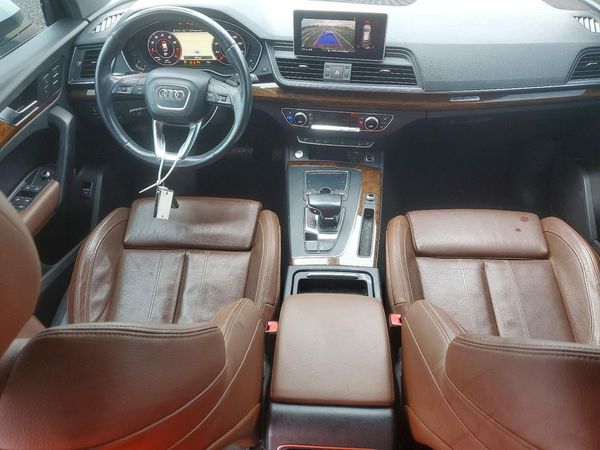 2018 AUDI Q5 quattro Premium Plus