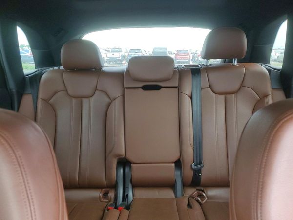 2018 AUDI Q5 quattro Premium Plus