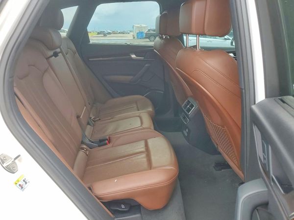 2018 AUDI Q5 quattro Premium Plus