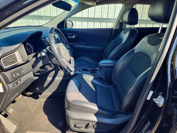 2017 KIA NIRO EX / EX Prem