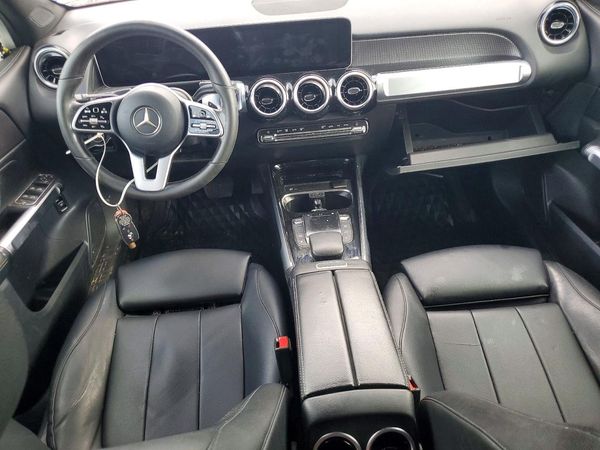 2021 MERCEDES-BENZ GLB GLB250
