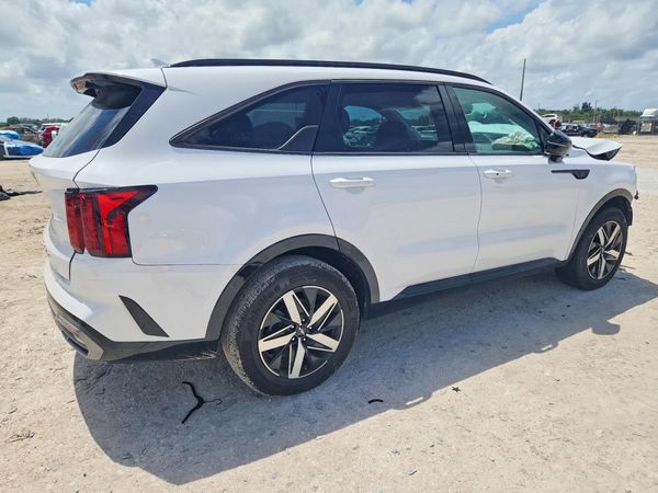 2022 KIA SORENTO
