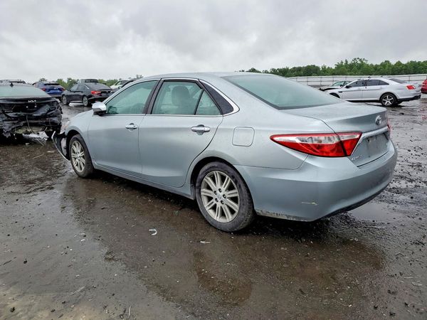 2016 TOYOTA CAMRY