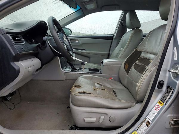 2016 TOYOTA CAMRY