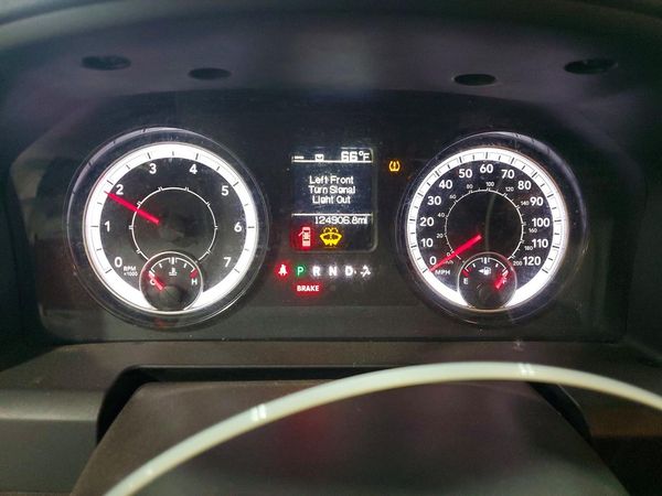 2023 RAM 1500 CLASSIC Tradesman
