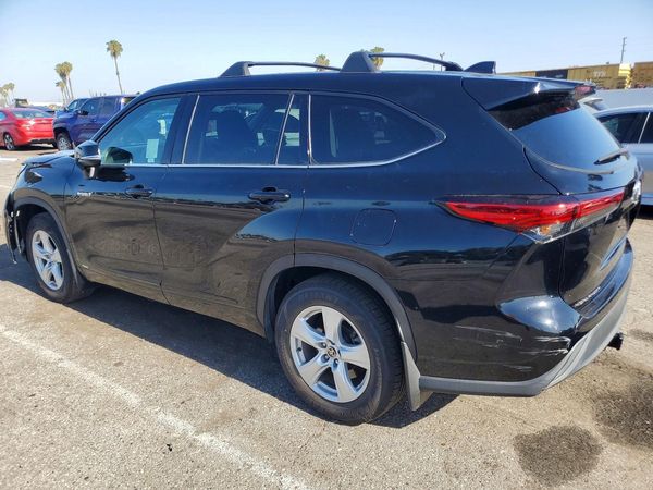 2021 TOYOTA HIGHLANDER