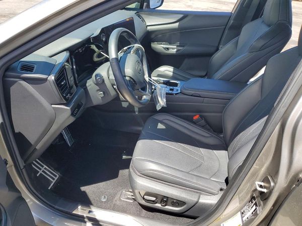 2024 LEXUS NX 450H+ 450h+ F Sport Handling