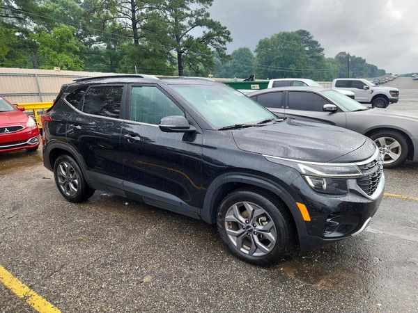 2024 KIA SELTOS S, X-Line