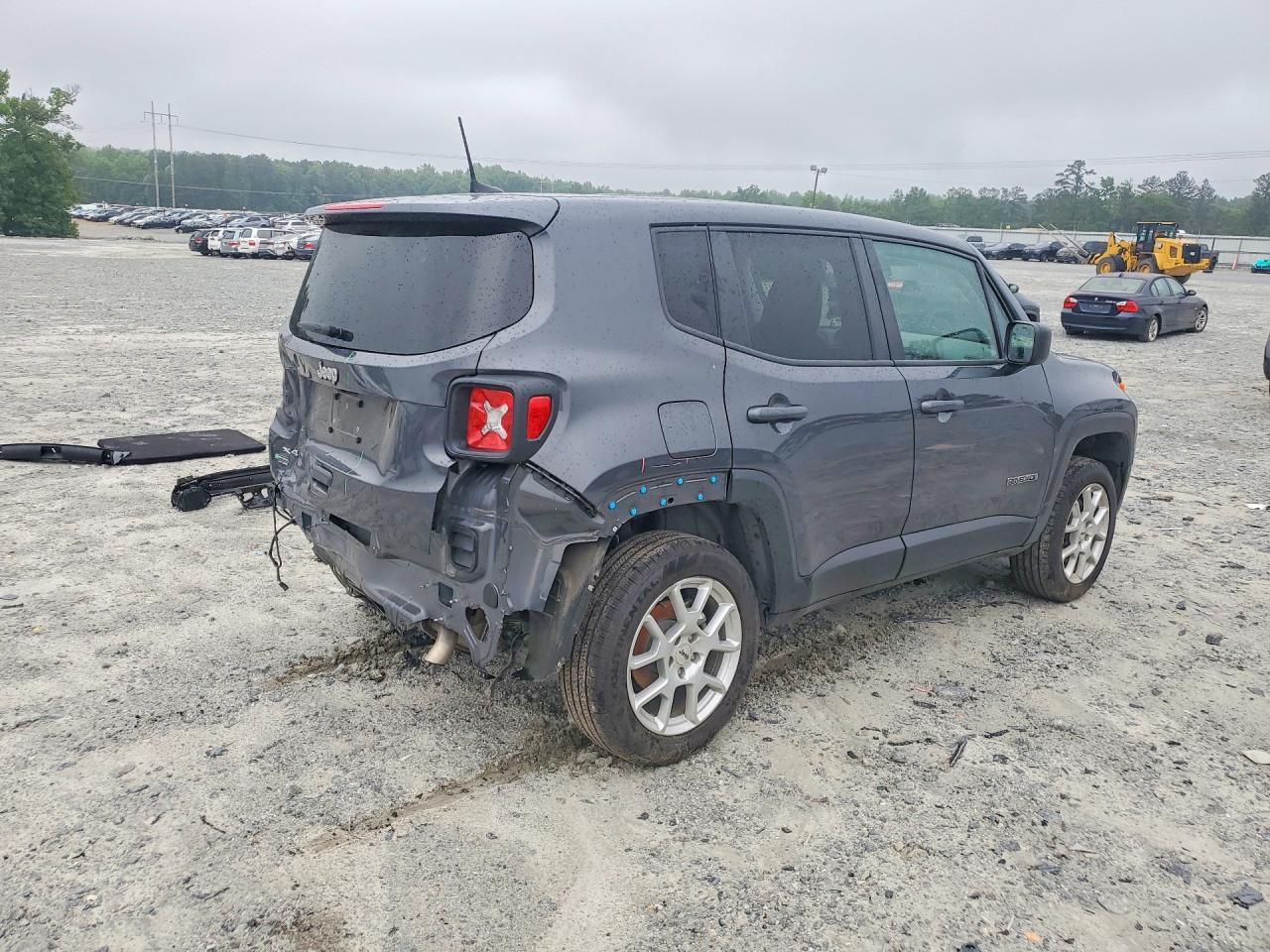 2023 JEEP RENEGADE LATITUDE 4X4