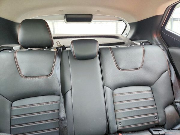 2019 NISSAN KICKS