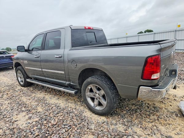 2013 RAM 1500 SLT