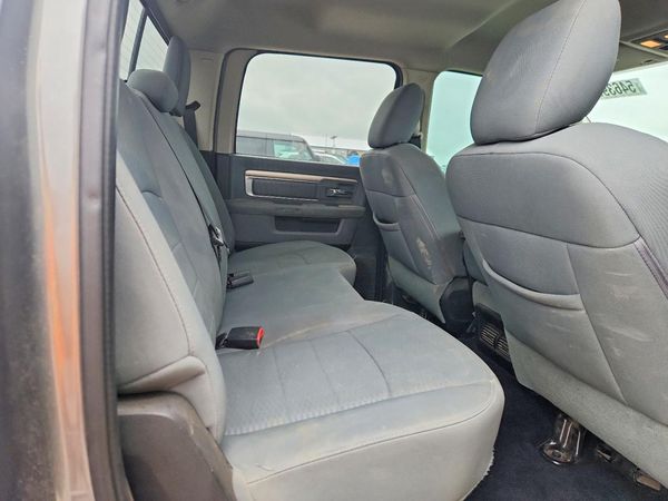 2013 RAM 1500 SLT