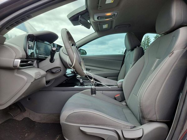 2022 HYUNDAI ELANTRA SEL w/Convenience Pkg — DENT