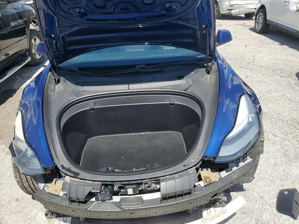 2019 TESLA MODEL 3