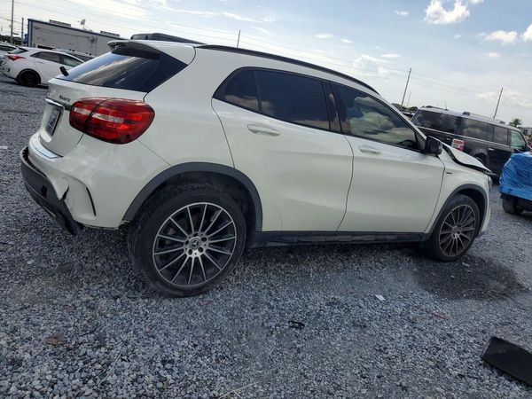 2018 MERCEDES-BENZ GLA GLA250-4M
